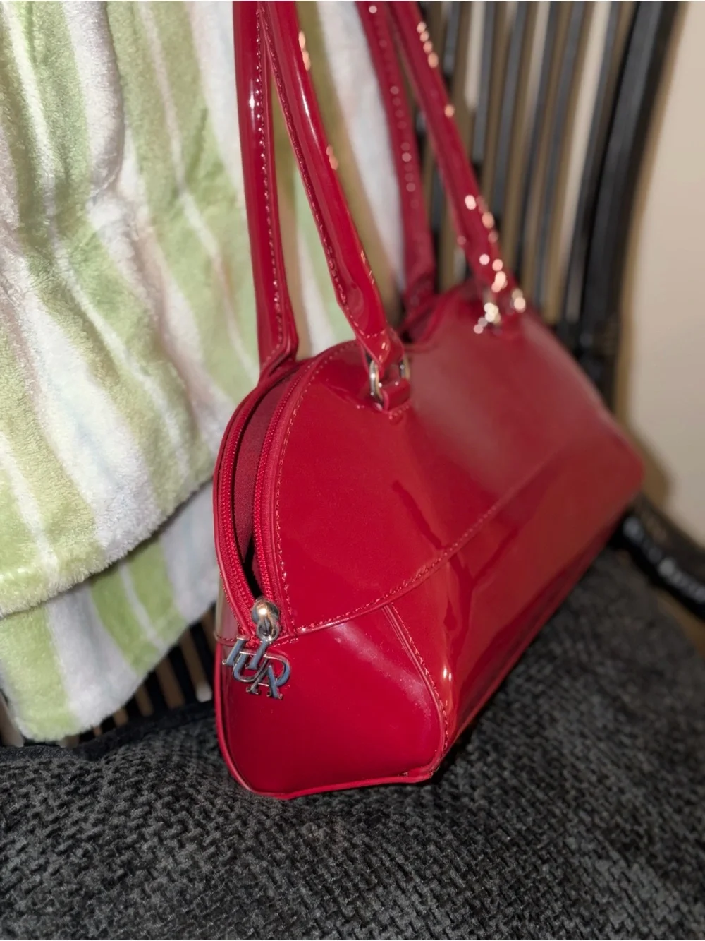 HUDA BEAUTY Shiny Red Patent Shoulder Bag